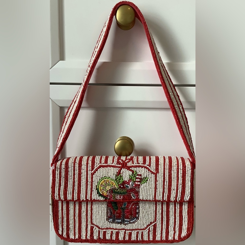 NWT Anthropology Fiona Red and White fully covered glass Beaded Bag - Picture 11 of 12